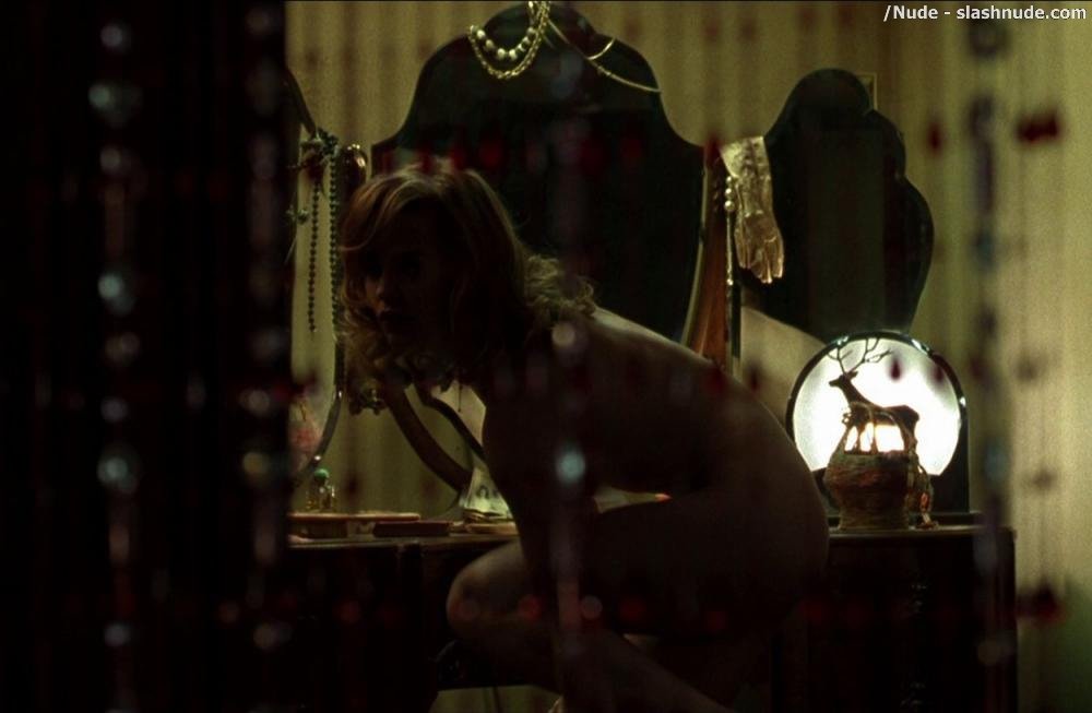 Melissa George Topless To Reveal Breasts In Dark City 8