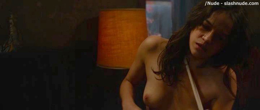 Michelle Rodriguez Nude Full Frontal In The Assignment 28
