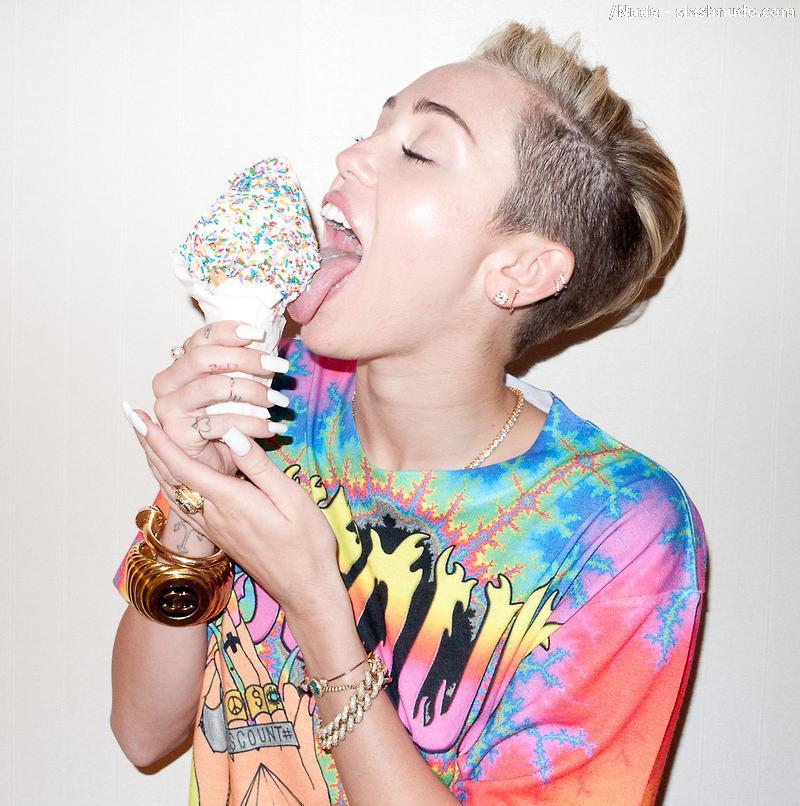 Miley Cyrus Topless Breasts Bared For Terry Richardson 15