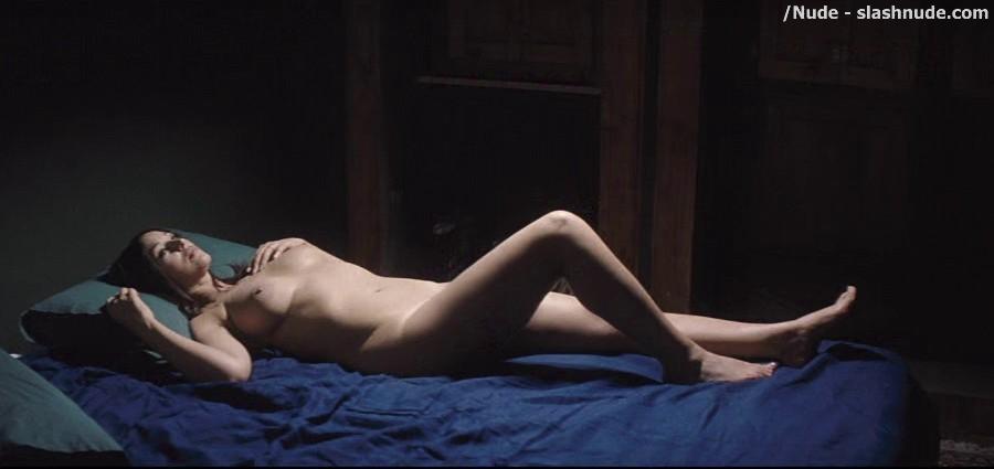 Monica Bellucci Nude In Bed Could Heat Up All Seasons 1