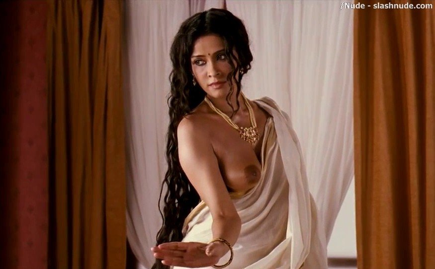 Nandana Sen Nude In Rang Rasiya A Bollywood First 10