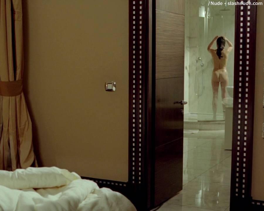 Natalia Avelon Nude In The Shower From Strike Back 1