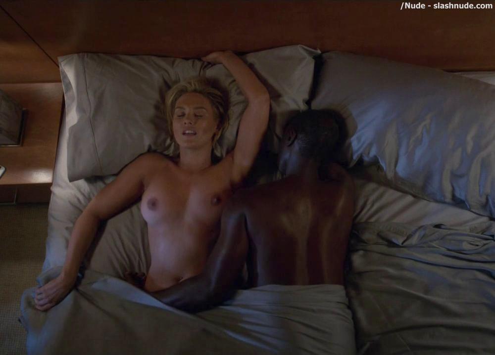 Nicky Whelan Nude Sex Scene On House Of Lies 9