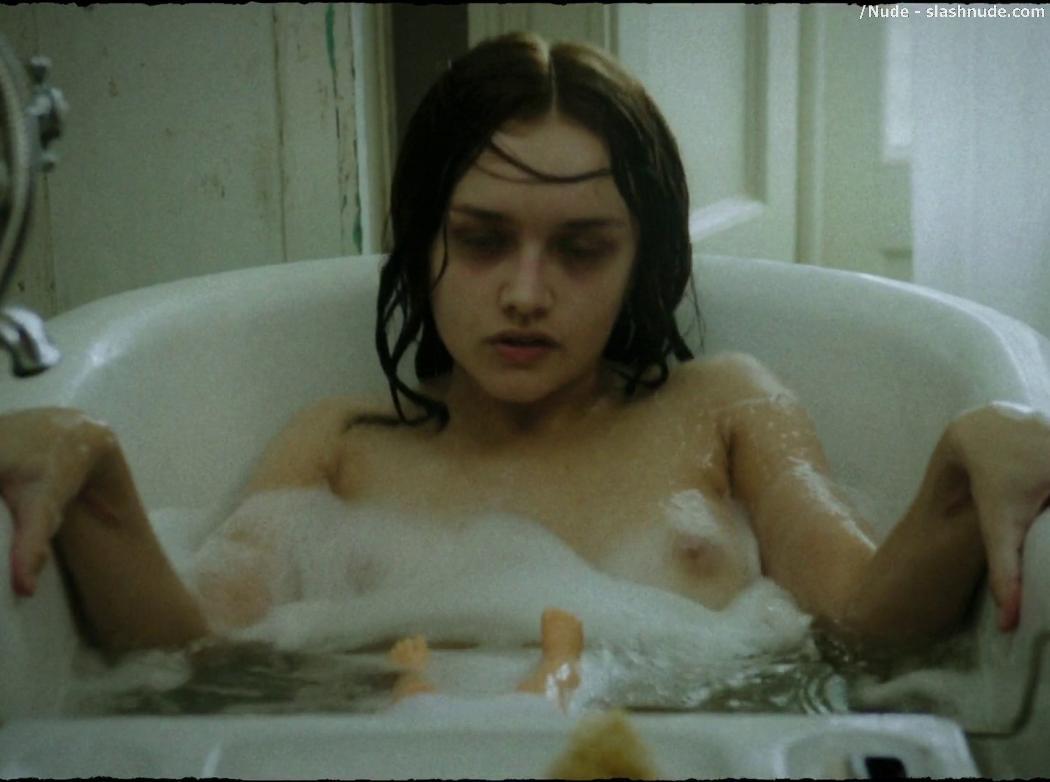 Olivia Cooke Topless In Bathtub In The Quiet Ones 4