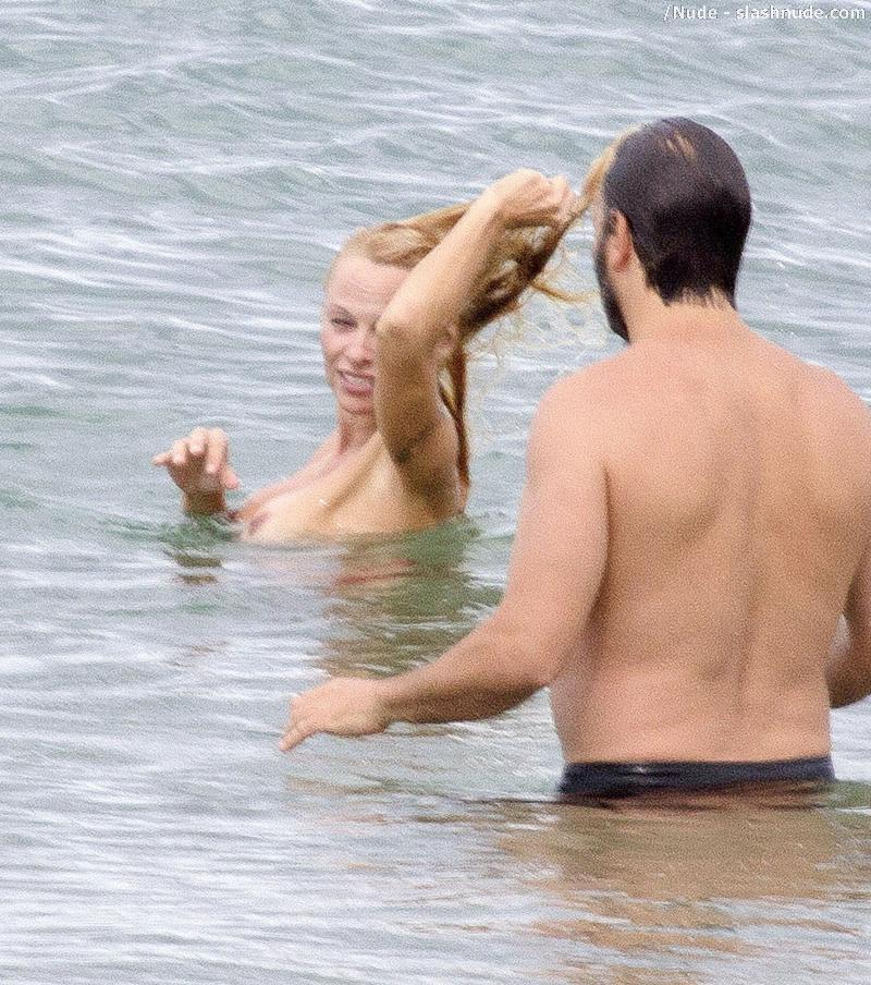 Pamela Anderson Topless Run At French Beach 5