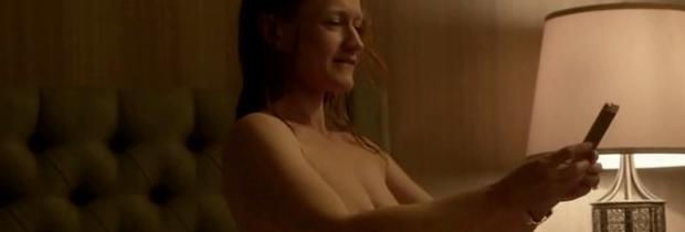 paula malcomson topless for selfie on ray donovan 4140