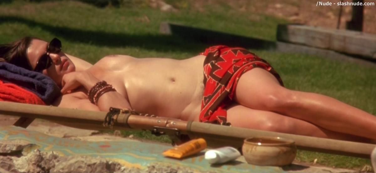 Rachel Weisz Topless For Tan In Stealing Beauty 1