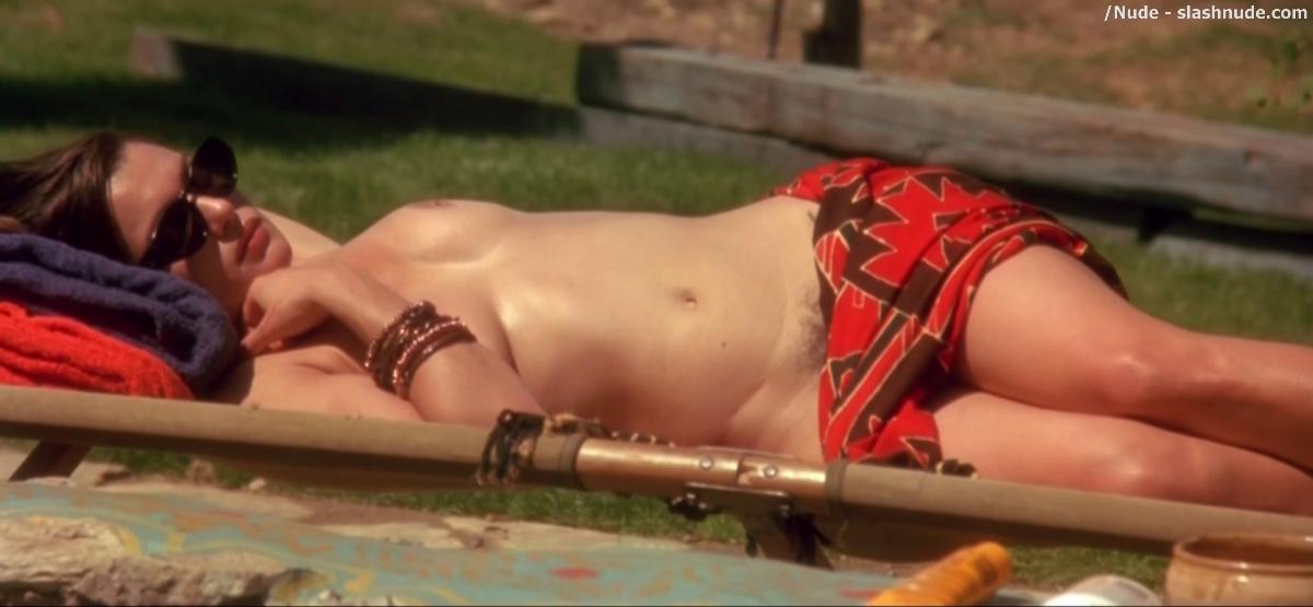 Rachel Weisz Topless For Tan In Stealing Beauty 3