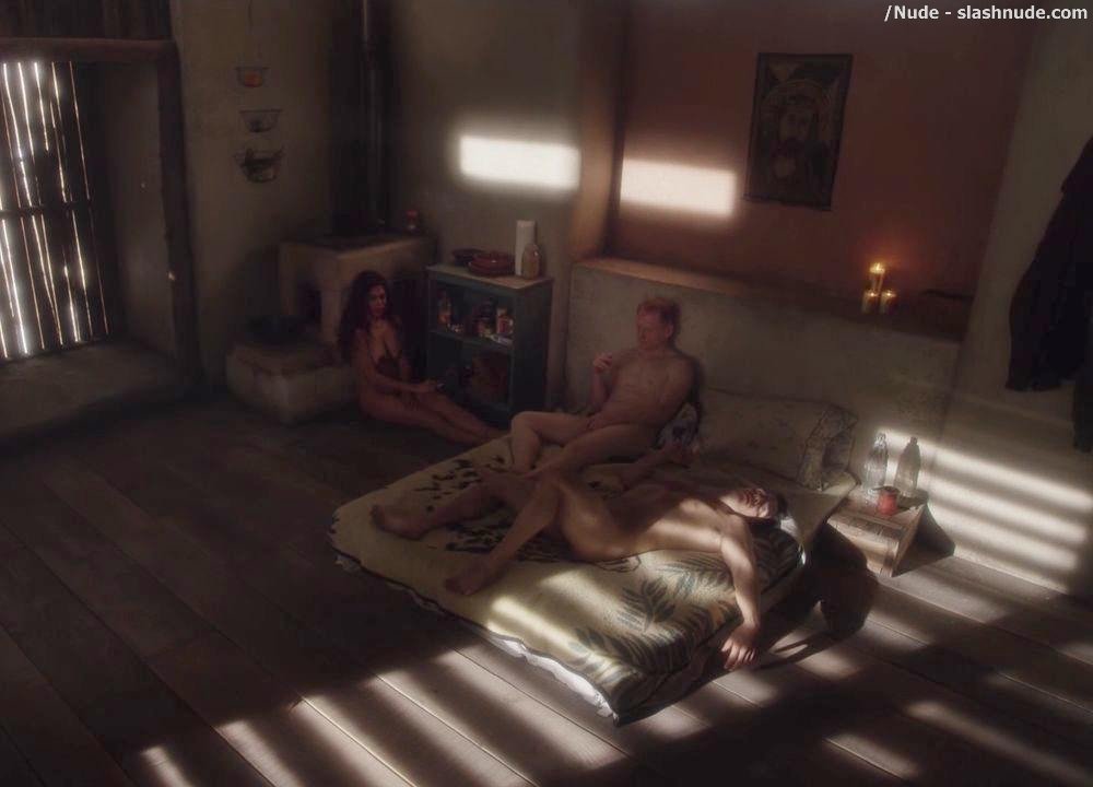 Rayna Tharani Nude In The Young Pope 28