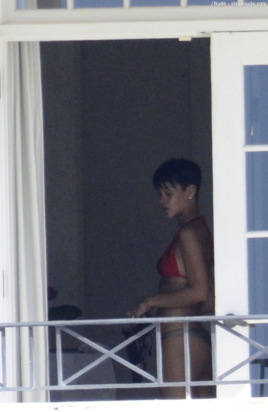 Rihanna Nude In Bedroom Changing Out Of Her Bikini 14