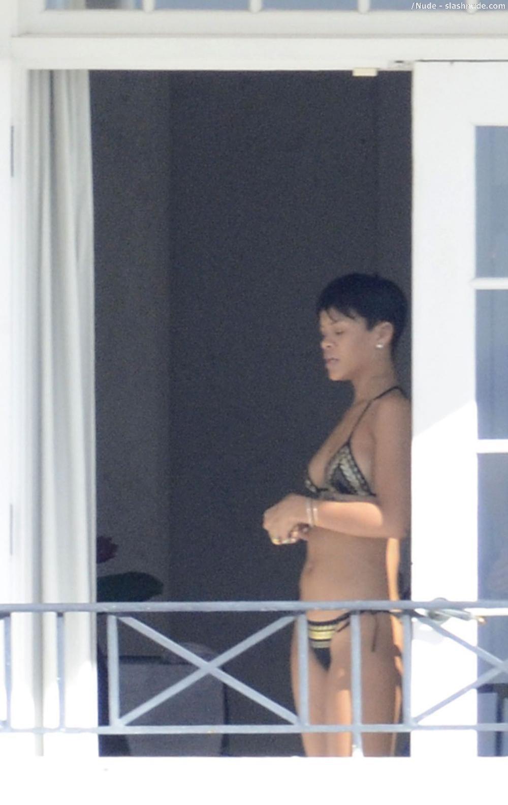 Rihanna Nude In Bedroom Changing Out Of Her Bikini 3