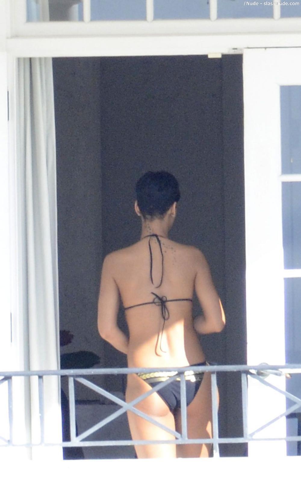 Rihanna Nude In Bedroom Changing Out Of Her Bikini 4