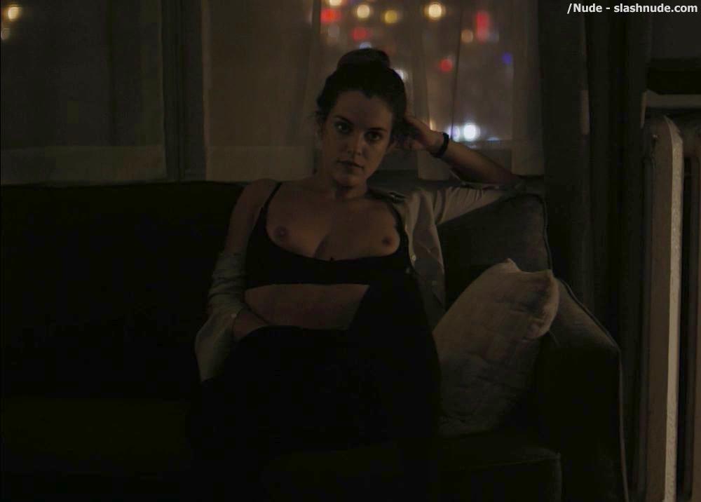 Riley Keough Topless In The Girlfriend Experience 14