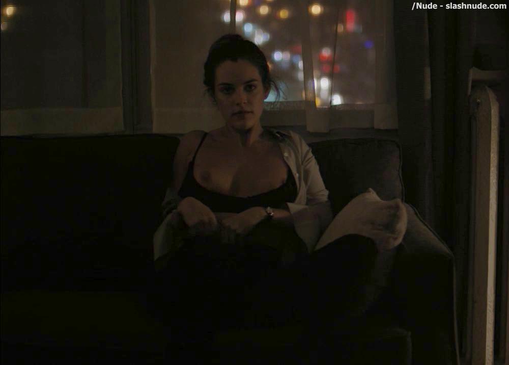 Riley Keough Topless In The Girlfriend Experience 6