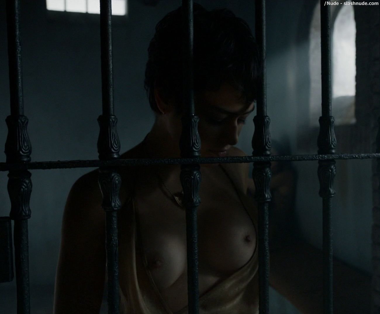 Rosabell Laurenti Sellers Topless In Game Of Thrones 18