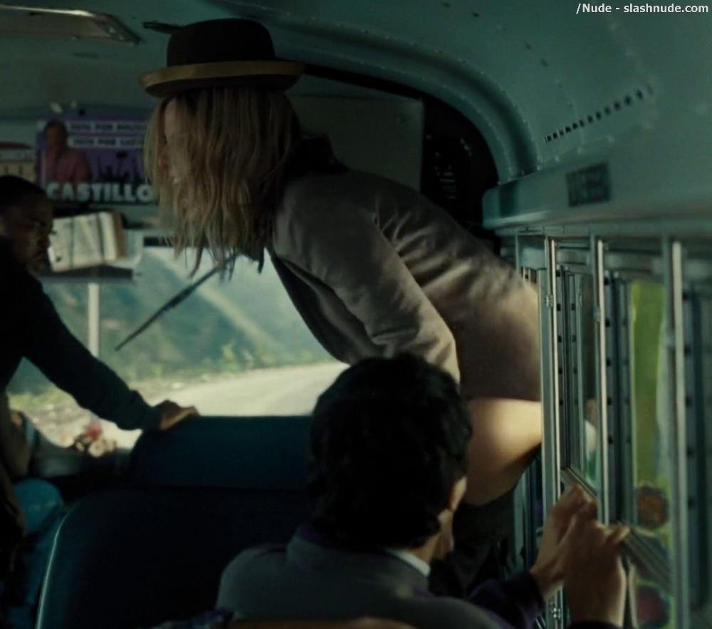 Sandra Bullock Nude Ass In Our Brand Is Crisis 2