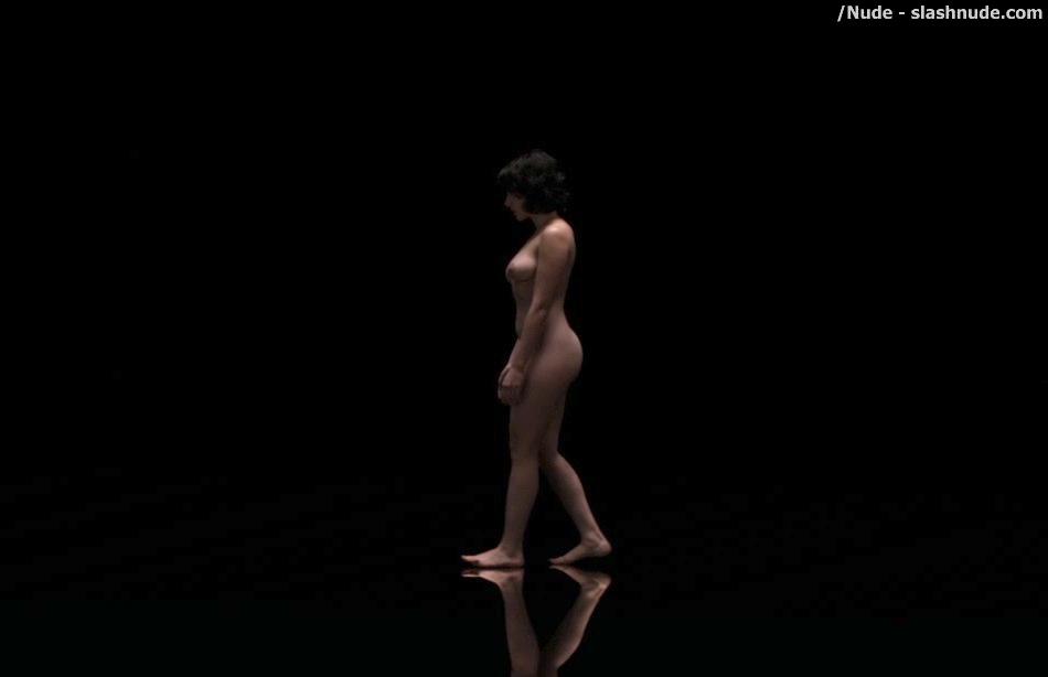 Scarlett Johansson Nude And Full Frontal In Under The Skin 24