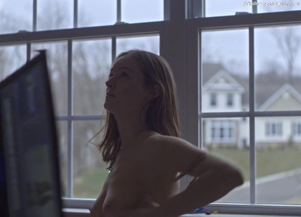 Shannon Walsh Nude In The Oa Sex Scene 20