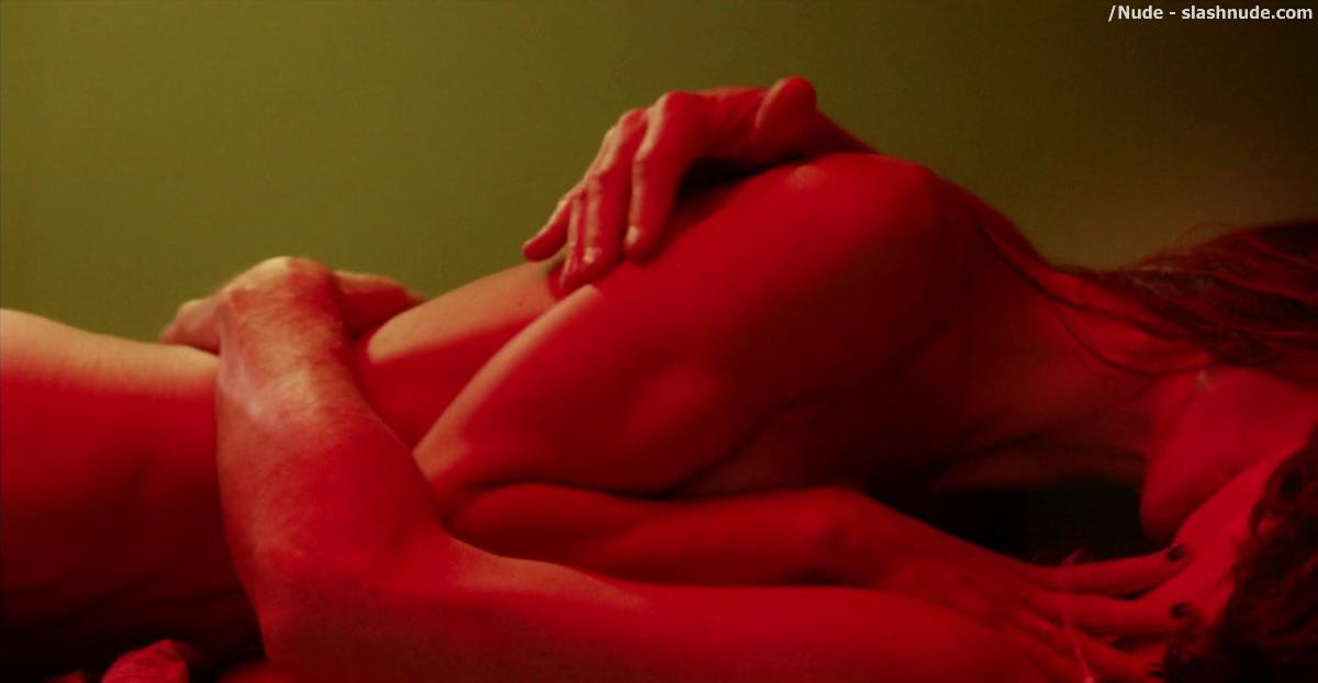 Sophie Marceau Nude In Bed In Une Rencontre 10