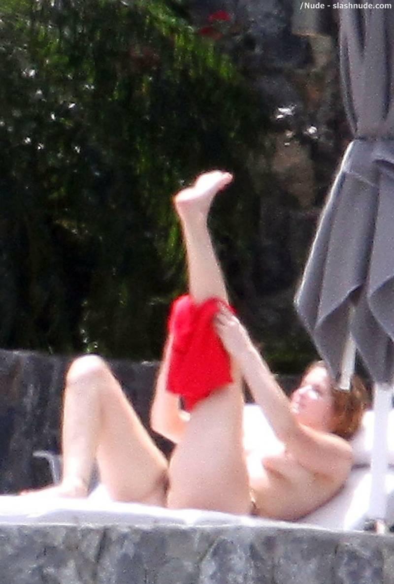 Stephanie Seymour Topless Sunbathing On Holiday 4