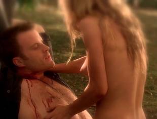 anna paquin nude brings light to season six of true blood 4348 18