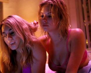 ashley benson nipples cameo in spring breakers 0948 7