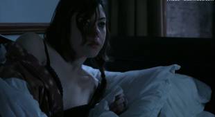 aubrey plaza topless flash in ned rifle 4862 2