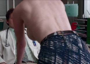 betty gilpin topless for a check up on nurse jackie 2769 9