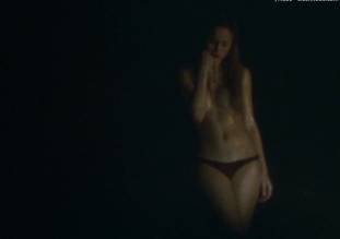 brie larson topless in tanner hall 3628 20
