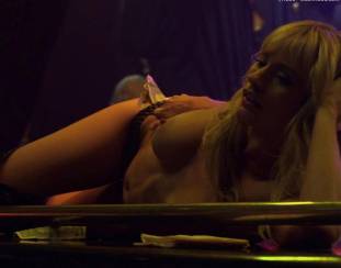 cameron richardson topless in get a job 2550 11