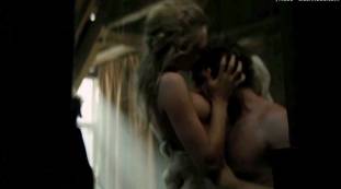 cara delevingne nude debut in tulip fever 3101 14