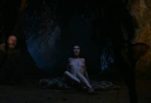 carice van houten nude and ready to pop on game of thrones 4948 30