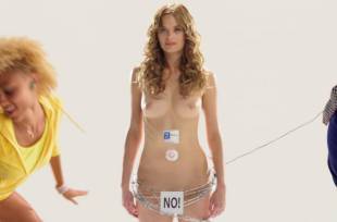 cathy cliften nude and full frontal as ibabe in movie 43 4766 23