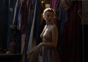 eline powell topless on game of thrones 3364 13