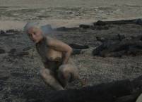 emilia clarke naked and dirty in game of thrones 0610 6