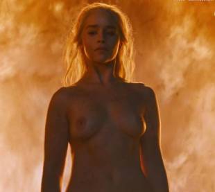emilia clarke nude and fiery hot on game of thrones 6449 15