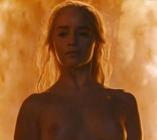 emilia clarke nude and fiery hot on game of thrones 6449 23
