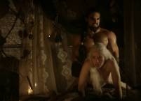 emilia clarke topless sex scene in game of thrones 9037 3