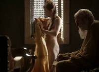 esme bianco naked clean up on game of thrones 9818 16