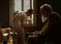 esme bianco naked clean up on game of thrones 9818 4