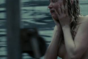 haley bennett nude in the girl on the train 7156 25