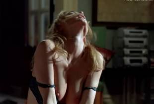 heather graham nude sex scene in killing me softly 8456 24