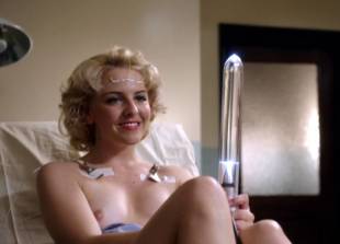 helene yorke topless with glass dildo on masters of sex 0748 14