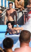 katy perry nude ass flashed in bikini malfunction 0979 12