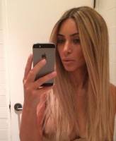 kim kardashian nipple flashed in wig selfie 3047 1