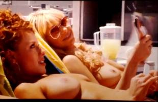 laura prepon topless with jo newman in lay favorite 6780 3