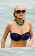 lindsay lohan breasts slip of her bikini in miami 3767 2
