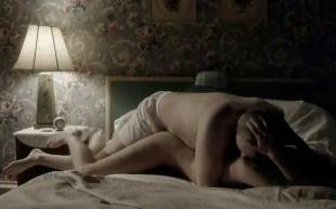 lizzy caplan nude on the bottom in masters of sex 7295 3
