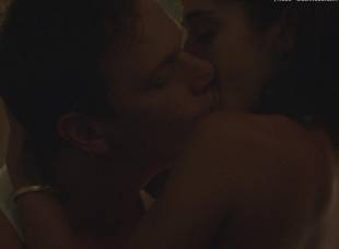 lizzy caplan topless sex scene on masters of sex 5187 12
