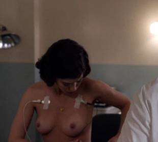 lizzy caplan topless to be monitored on masters of sex 6487 18